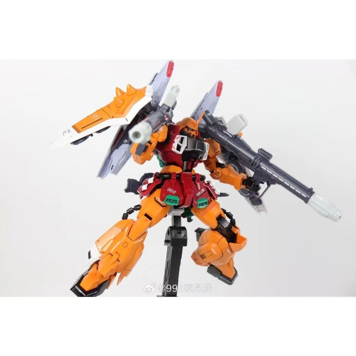 โมเดลฮวนหยิง MG Blaze Zaku Phantom แอ็คชั่นฟิกเกอร์ ขนาด 1/100 ชุดประกอบโมเดล ฟิกเกอร์อนิเมะ ของเล่นพลาสติก ของขวัญวันเกิด