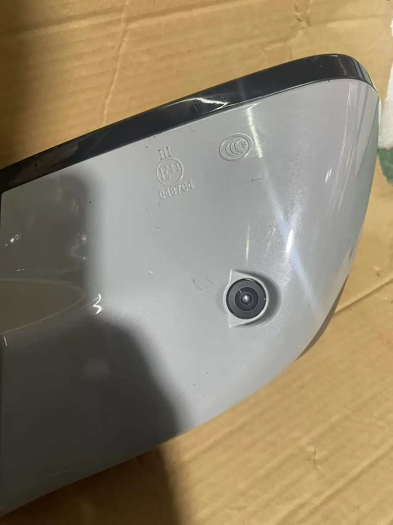 Second-hand Original Factory Rearview Mirror Assembly for NIO ES6 Bumper Bracket Original Dismantled Parts for the Engine