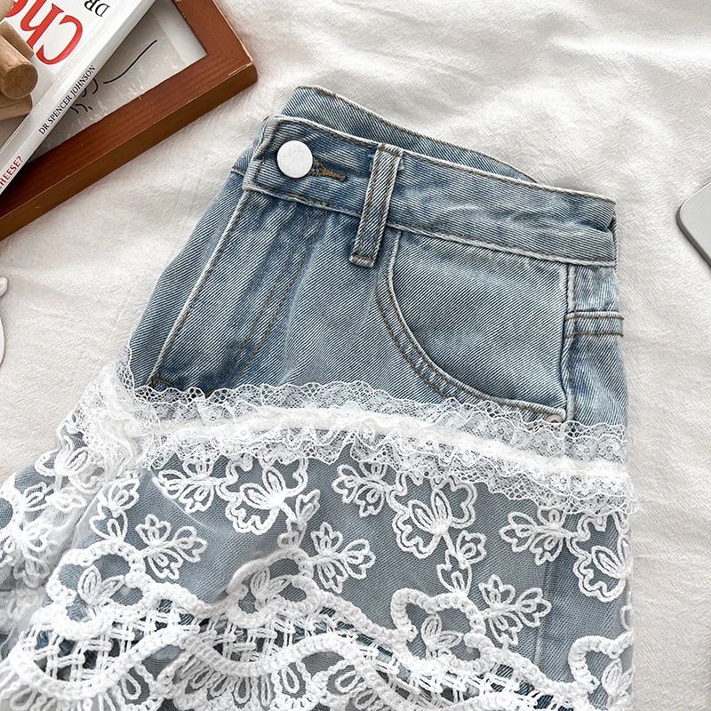 2025 여성 봄 여름 신상 섹시 핫걸 슬림 A라인 와이드 핫팬츠 스윗 레이스 스플라이싱 데님 숏팬츠