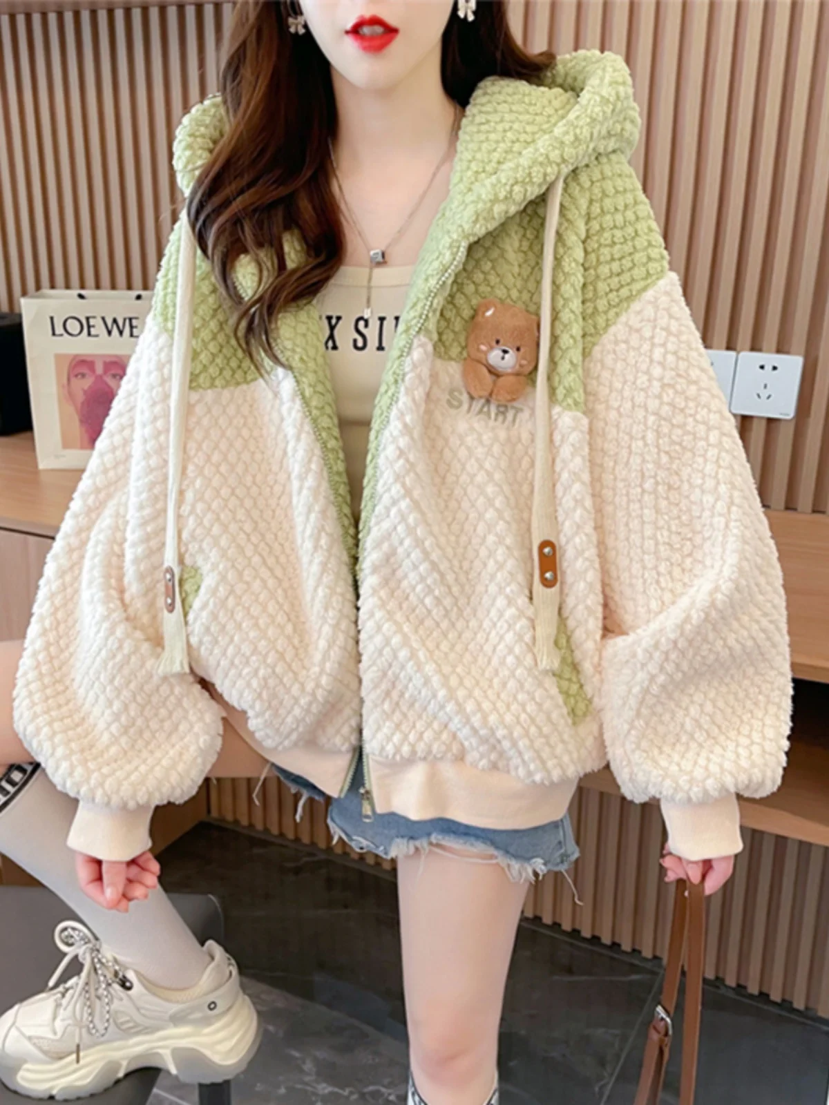 Autumn Winter Sweet Color Blocking Outerwear Loose Soft Plush Teddy Bear Plaid Embroidery Letters Cute Girls Zipper Hooded Coat