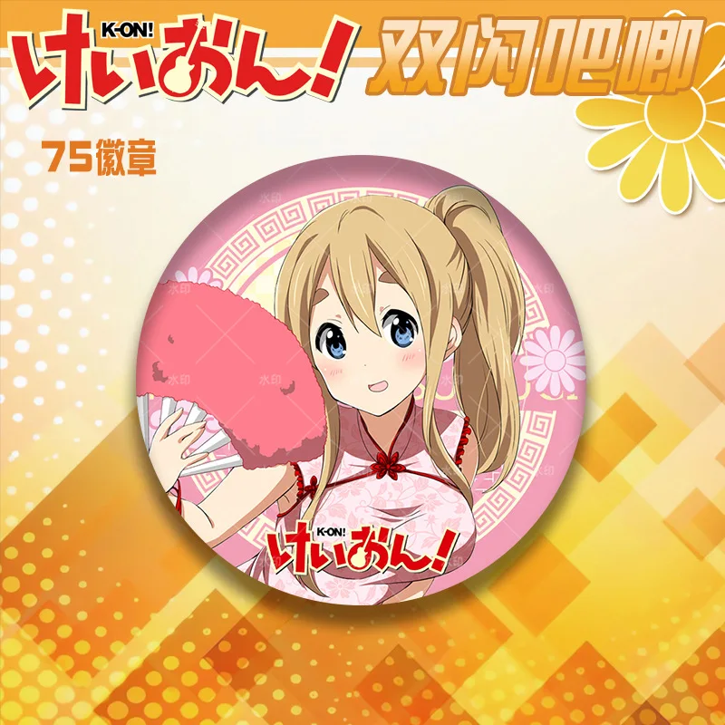 ك أون! شارات المينا يوي Azusa دبابيس ميو ريتسو موجي دبابيس الرسوم المتحركة بروش Kawaii أنيمي شارة لحقيبة الظهر الملابس التلبيب الهدايا