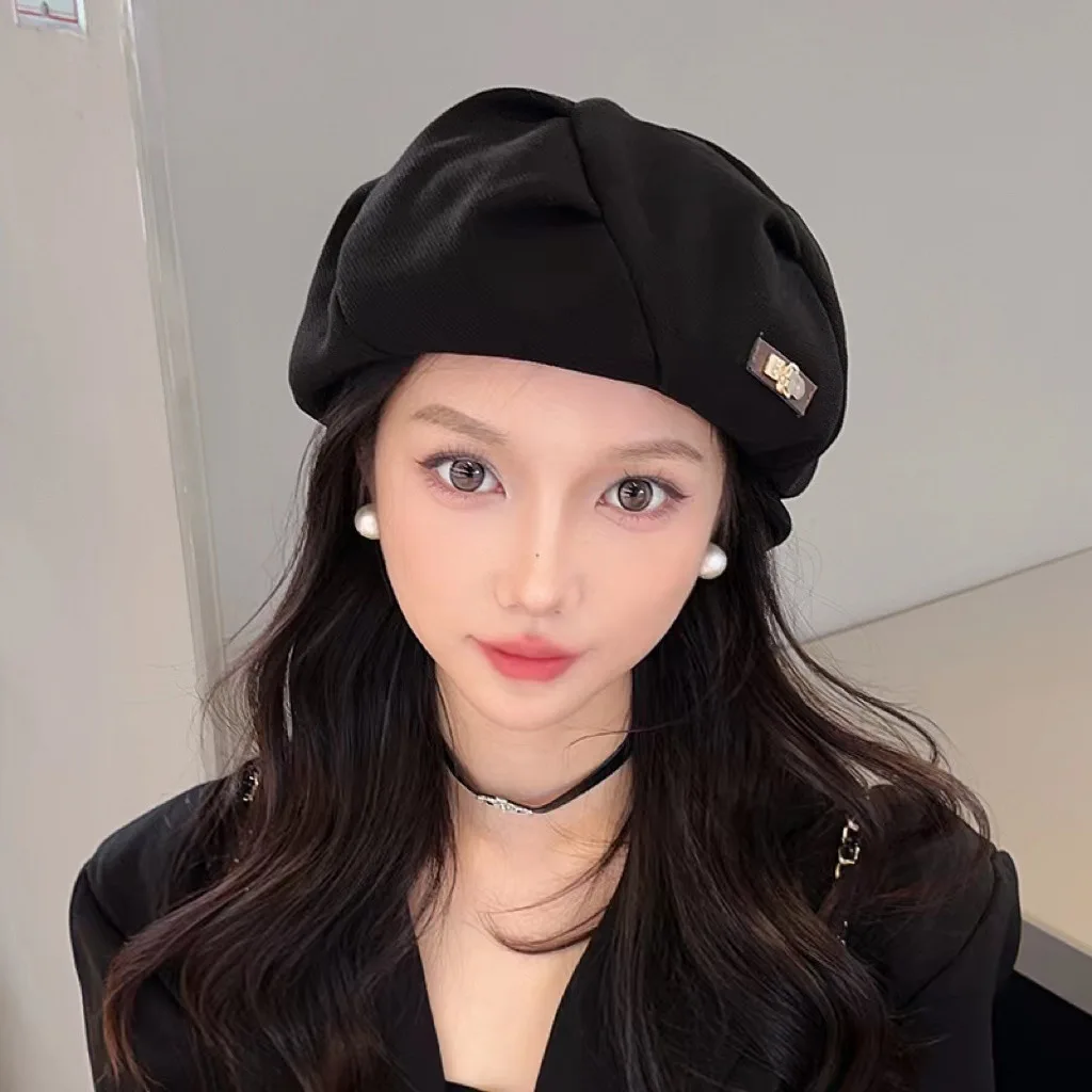 Autunno e inverno Nuovo modello Cappello ottagonale pieghettato stile casual Viaggio da donna Versatile berretto in tessuto di lana Accessori alla moda