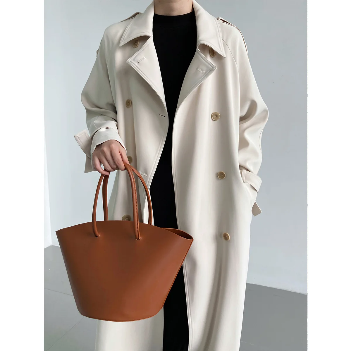 

Luxury High Quality Trend Long Trench Coat Women Autumn Winter Maxi Windbreaker Double-Breasted Belted Long Sleeve Coat Lapel