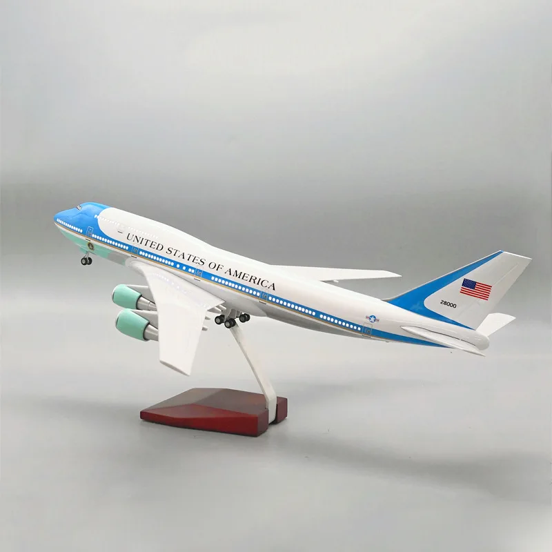 Boeing 747 Air Force One voice controlled lights with landing gear wheels, model airplane, toy model, high gift ornament