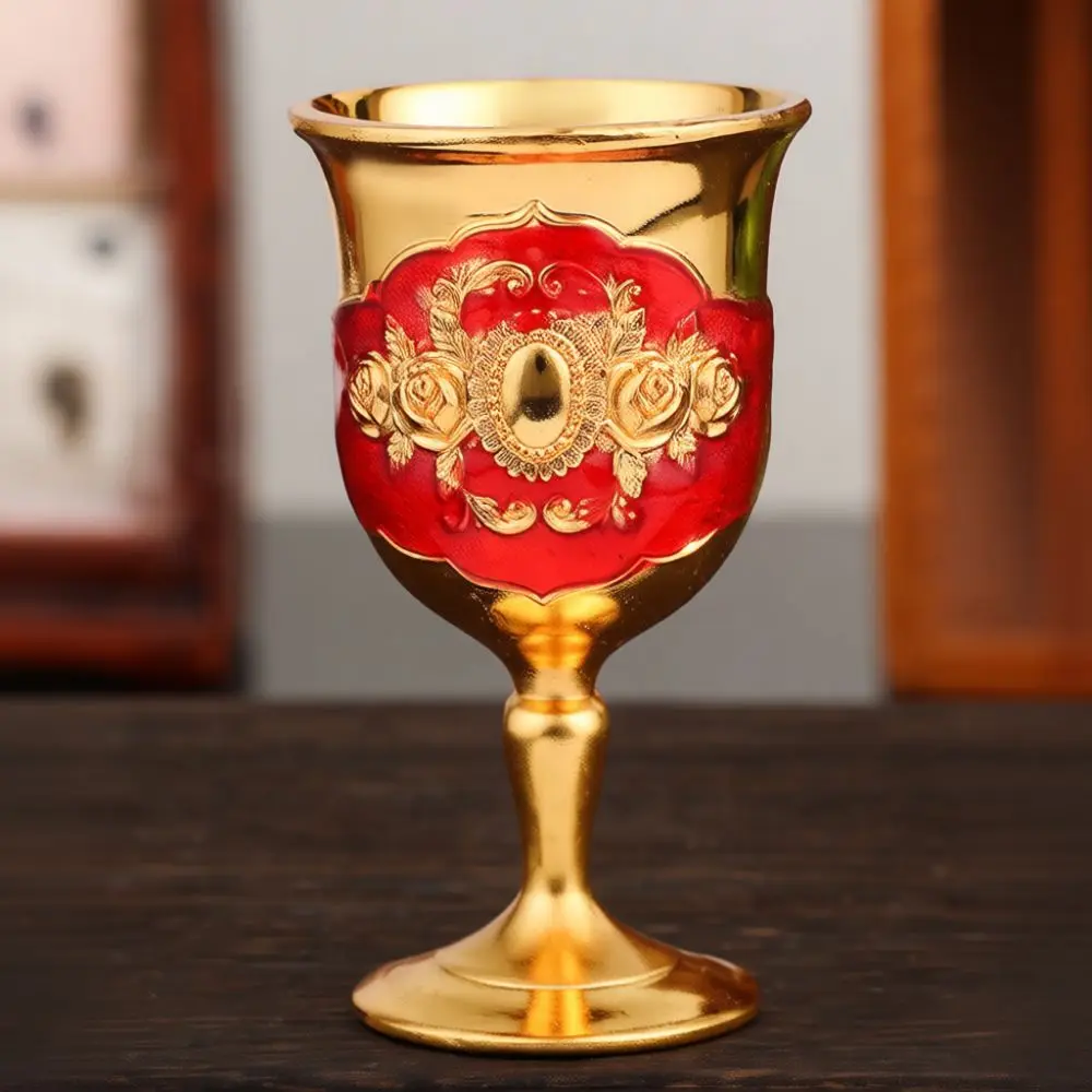 Vintage Metal Liquor Glass European Luxury Craftsmanship Small Wine Cup Ornate Barware Table Decoration Whiskey Shot Goblet