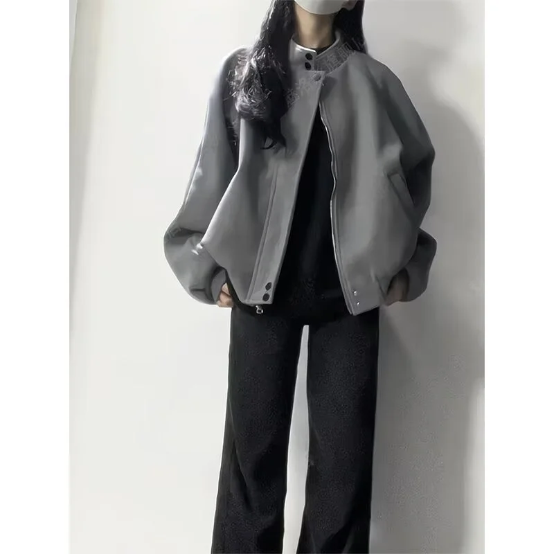 

2025 New Men's ey Woolen Jaet Long Sve Stand Collar Zipper Regular Fit Youth Faion Autumn Winter Outerwear Coat