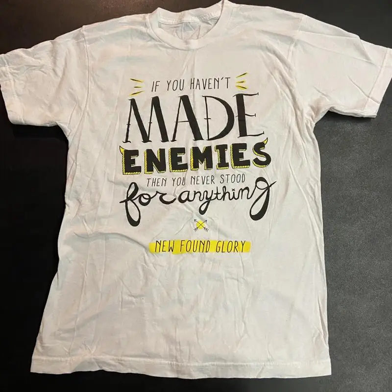 M nouveau trouvé gloire sangfless ennemis lyrique t-shirt Pop Punk NFG résurrection 2014