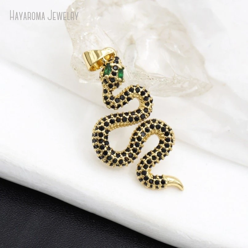 

2Pcs Jewelry Wholesale Copper Gold Color Metal Cubic Zirconia Animal Snake Invisible Setting Pendant PM52010