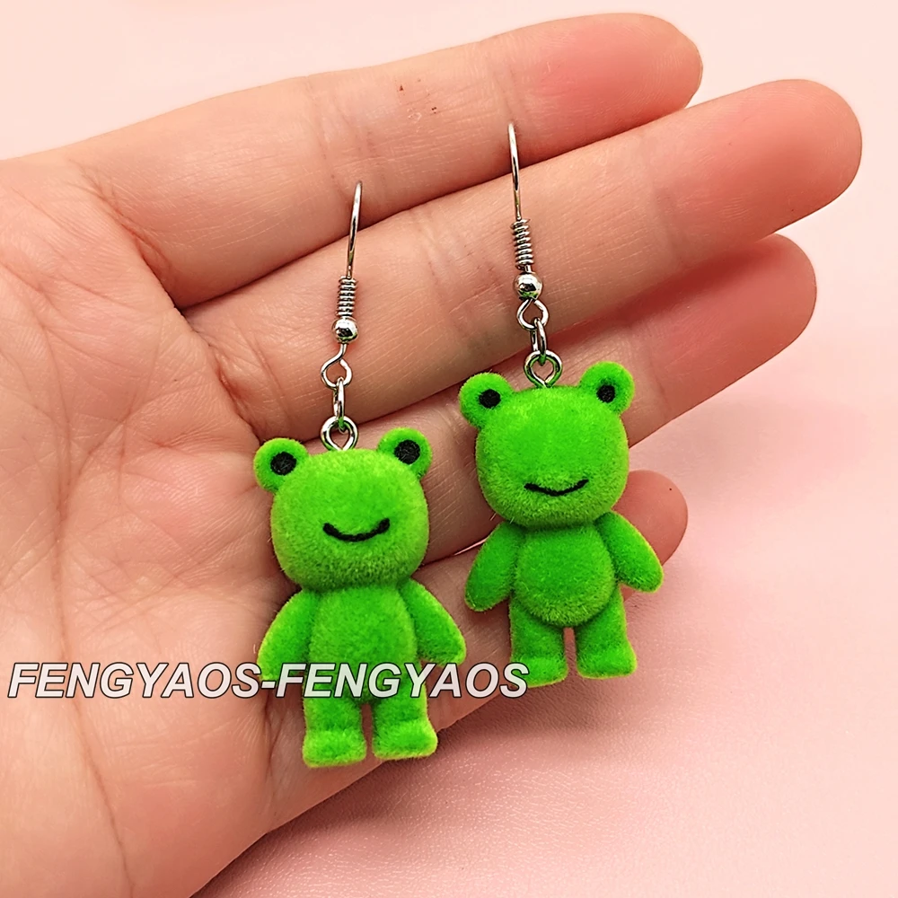 1 Pcs 3D Frog Earrings for Women Lovely Green Drop Earring Handmade Animal Ear Jewelry for Winter