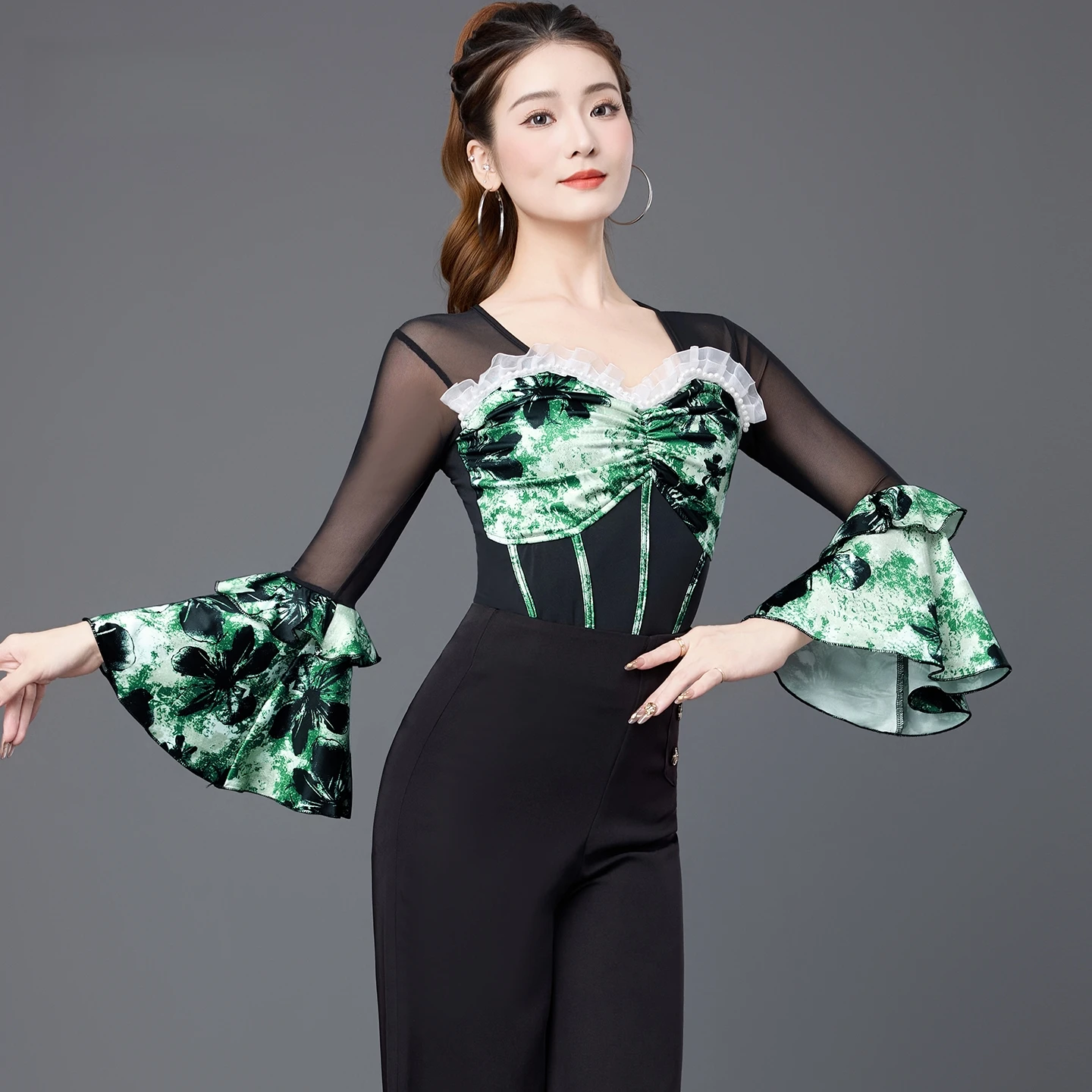 فستان الرقص الحديث البدلة أعلى بذلة أعلى فستان الرقص القياسي الوطني ممارسة الملابس أداء جديد أزياء الرقص اللاتينية #3