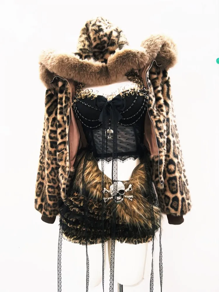 A striped coat with brown fur collar and visual hooded dress