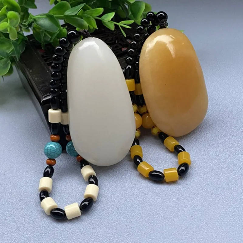 

Natural White Jade Pendant Fashion Temperament Trend Light Luxury Men's and Women's Necklaces