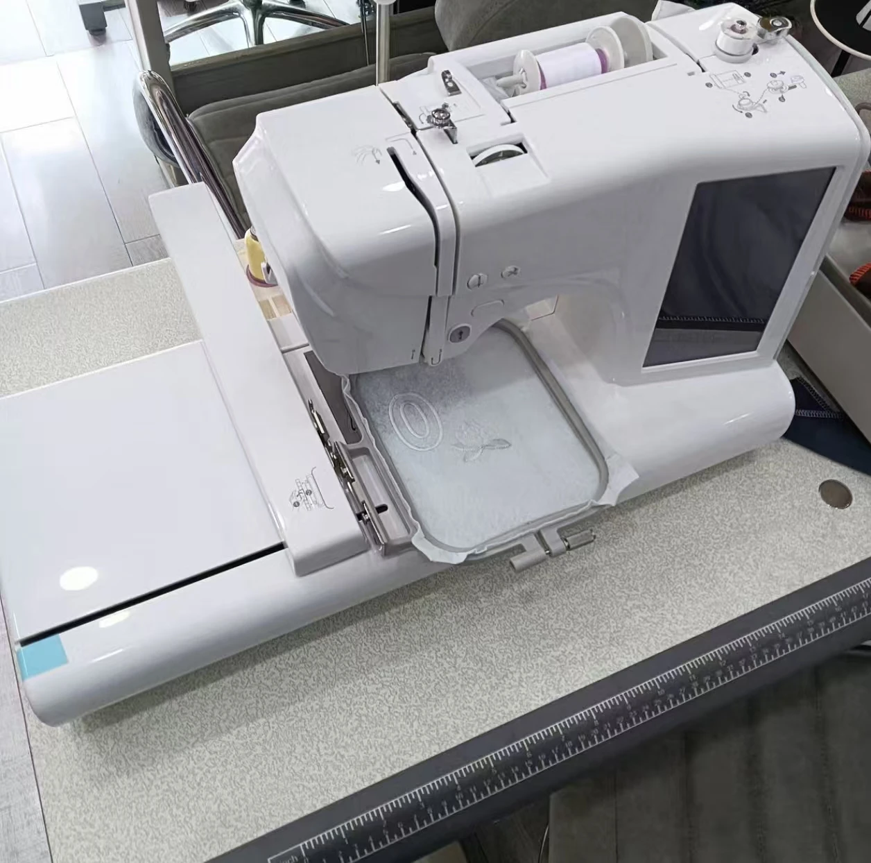 Full-automatic Small Household Embroidery Sewing Machine