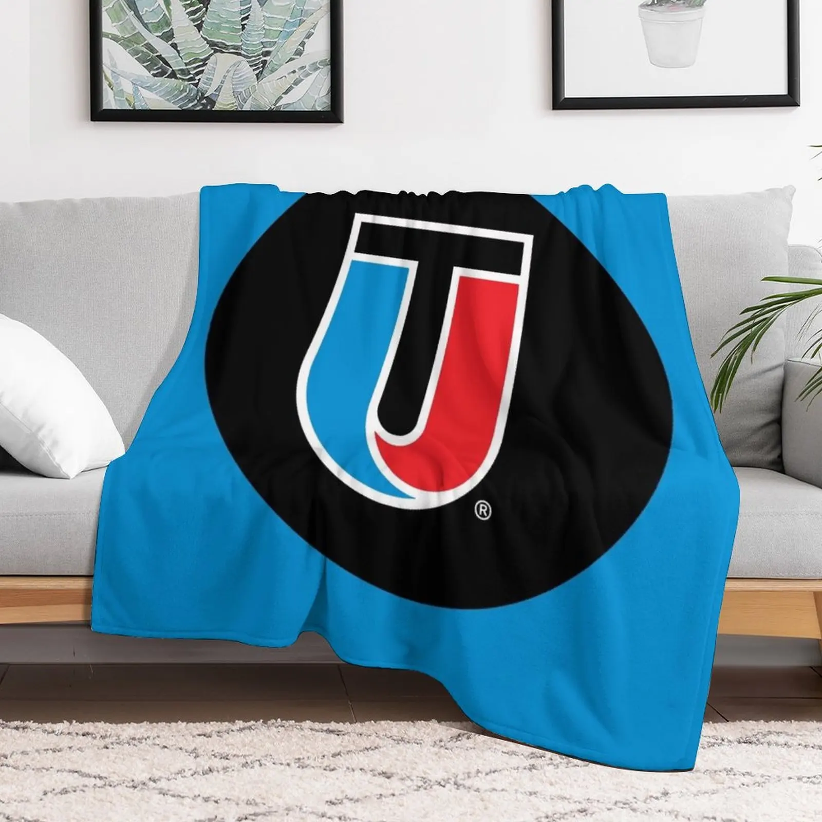 Universal Technical Institute Throw Blanket Plush Vintage Blankets