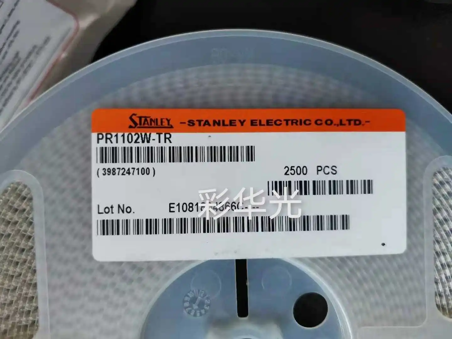 

50Pcs/PR1102W-TR 1206 (3015) Highlight Red LED Indicator