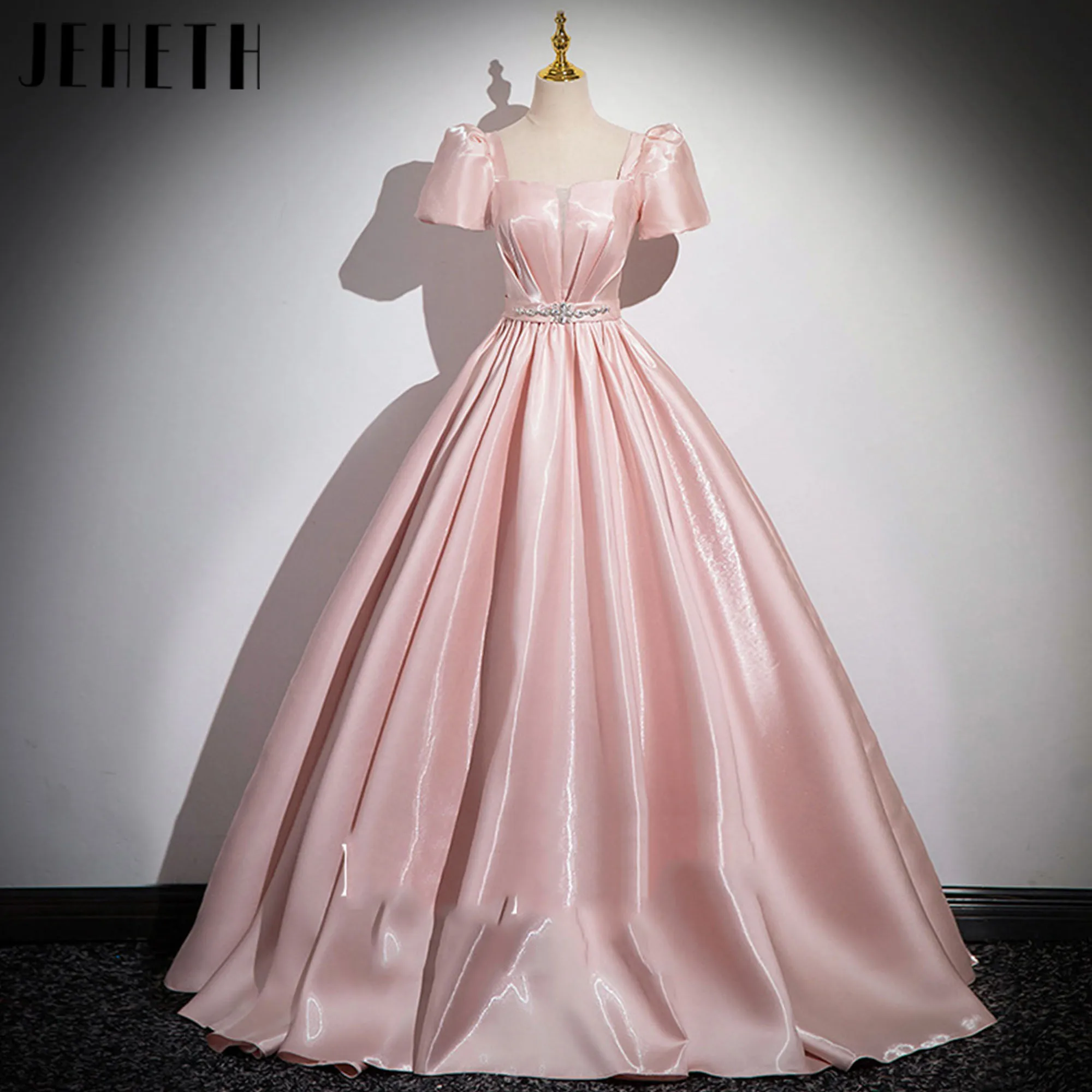 robes-de-quinceanera-en-cristal-rose-robe-de-bal-personnalisee-elegante-plissee-style-princesse-pour-occasions-formelles-vestidos-de-debutante-robes-de-quinceanera-en-cristal-rose-robes-de-bal-personnalisees-a-e