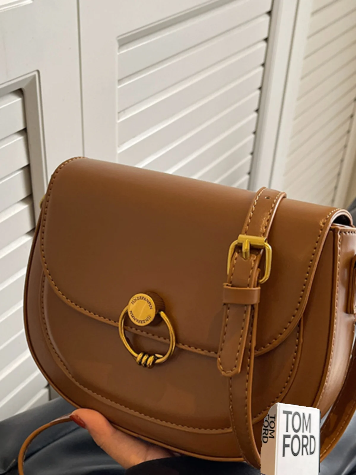 High-end Texture Retro Bag For Women 2023 New Popular Crossbody Bag Fashionable Saddle Bag