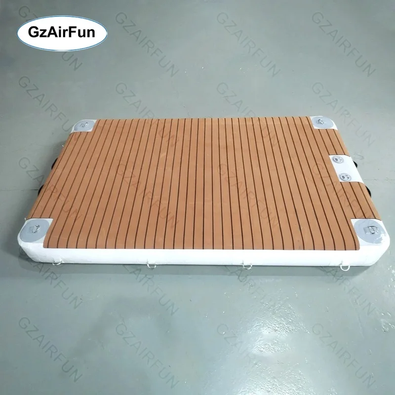 High Quality Factory Wholesale Inflatable Water Leisure Platform Yacht Maintenance Dock Other Water Amusement Facilities