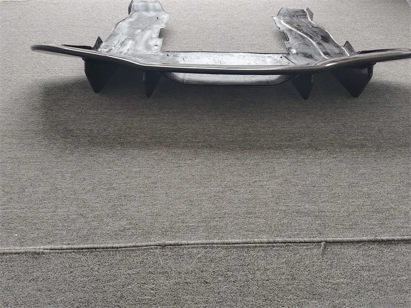 

Used for the 2017-2019 Mclaren 720S Upgraded V-style True Carbon Fiber Rear Diffuser Body Kit