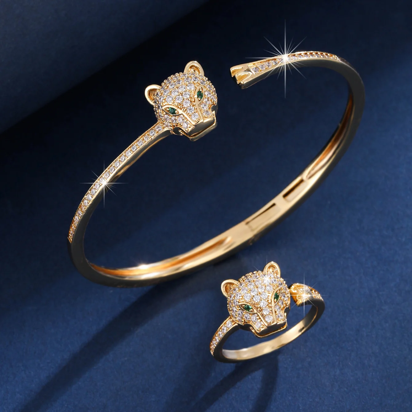 

2025 New Cube Zirconia Leopard Head Bracelet Set for Women Office Party Friends Gifts Jewelry Accessories