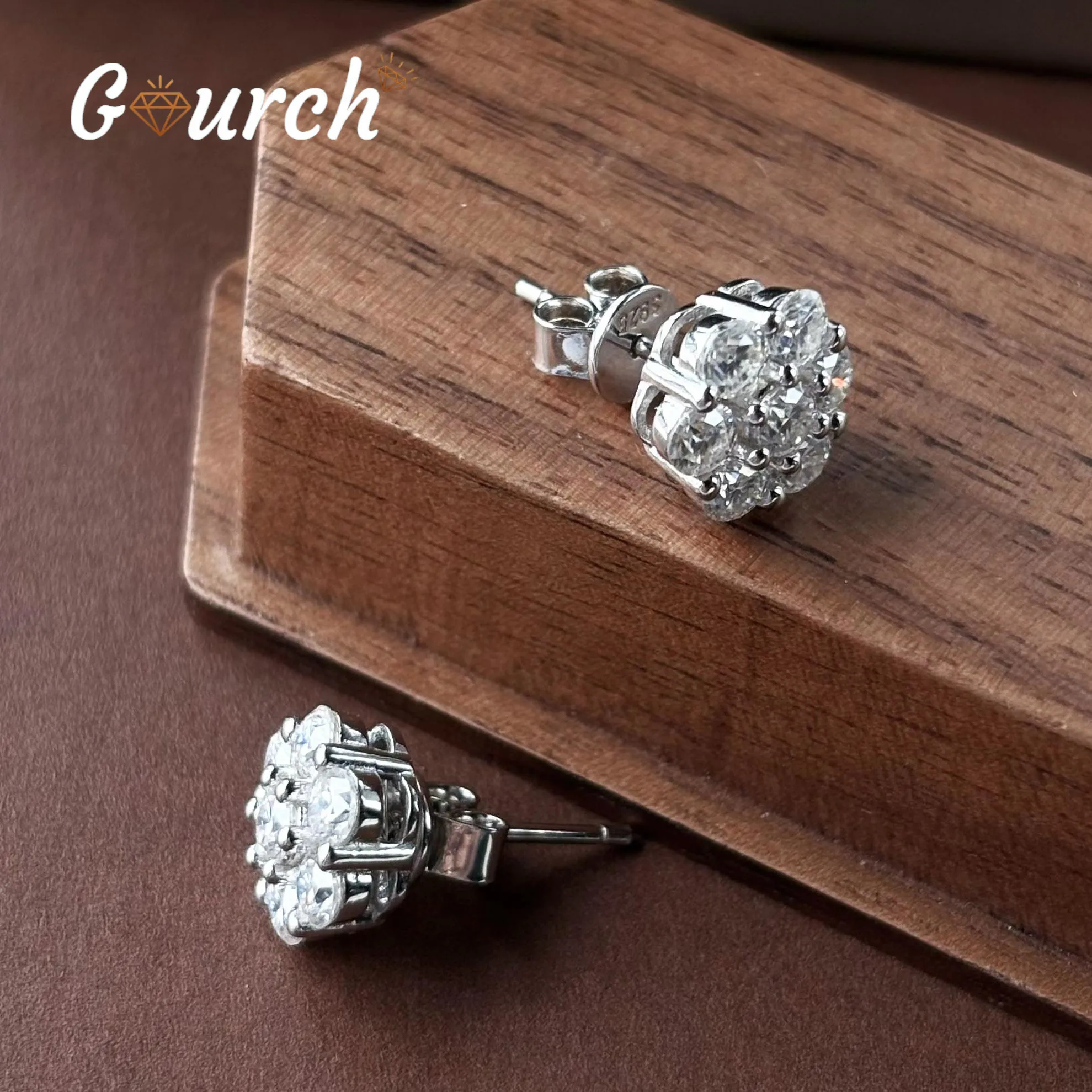Gourch 0.84/1.4CTTW Sunflower Moissanite Stud Earrings D Color VVS1 S925 Sterling Silver Women‘s Wedding Party Jewelry Gifts