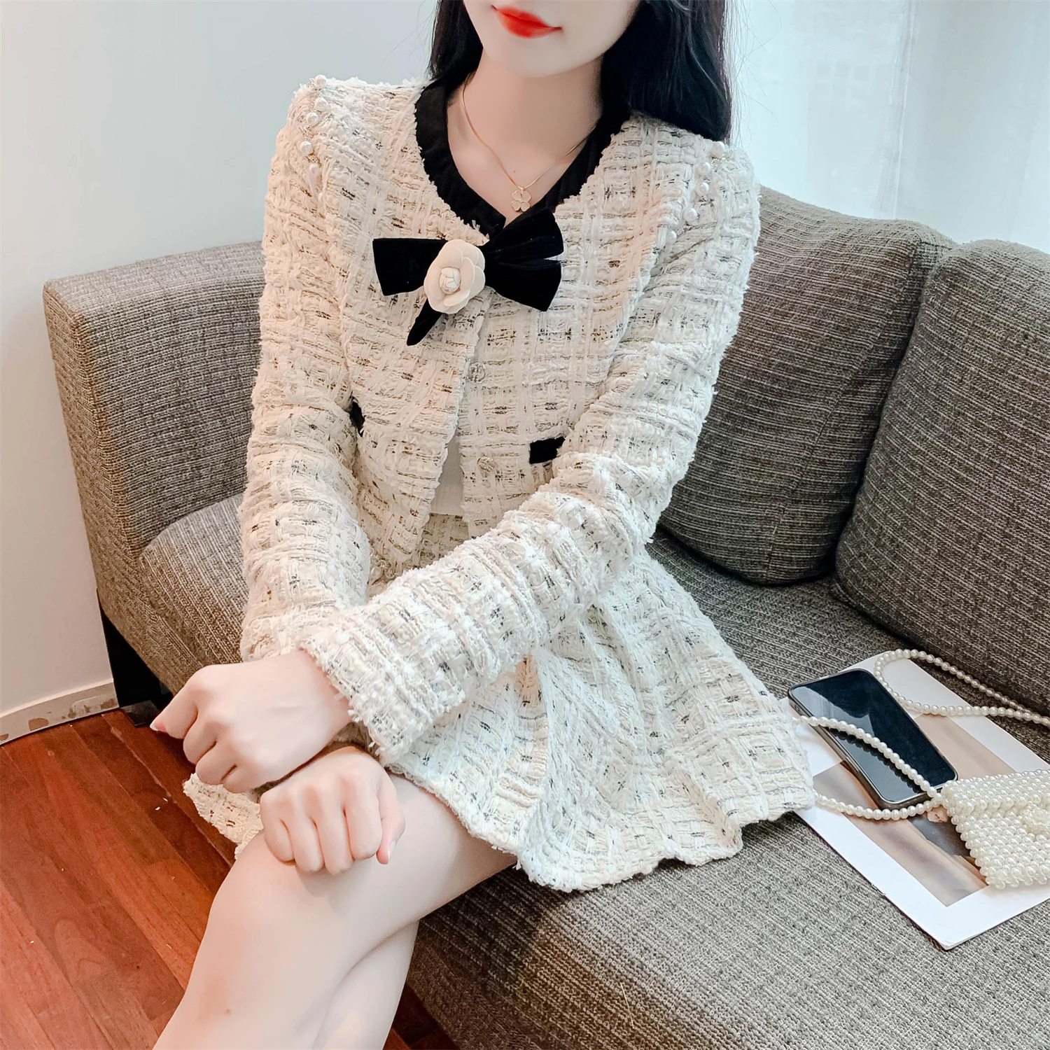 

Round Neck College Style Chic Style Jacket Set for Women Autumn 2022 New Heavy Pleated Skirt Two-Piece Set High Quality Fashion