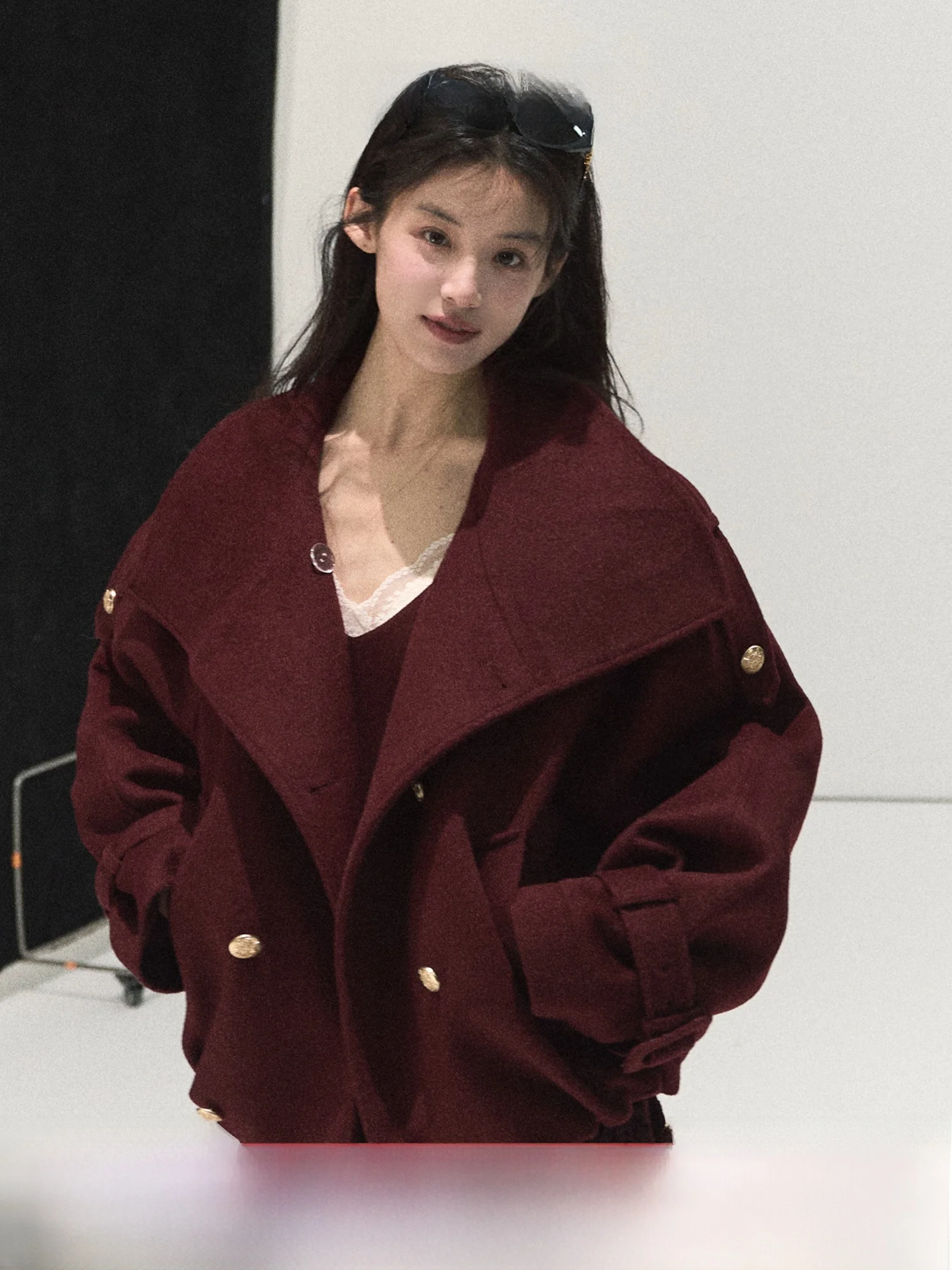 

OAKMOO Morning Plum Thi Red Woolen ort Coat for Women Winter Straight Cut Sle Commute Pure Polyester 50% Wool 50%