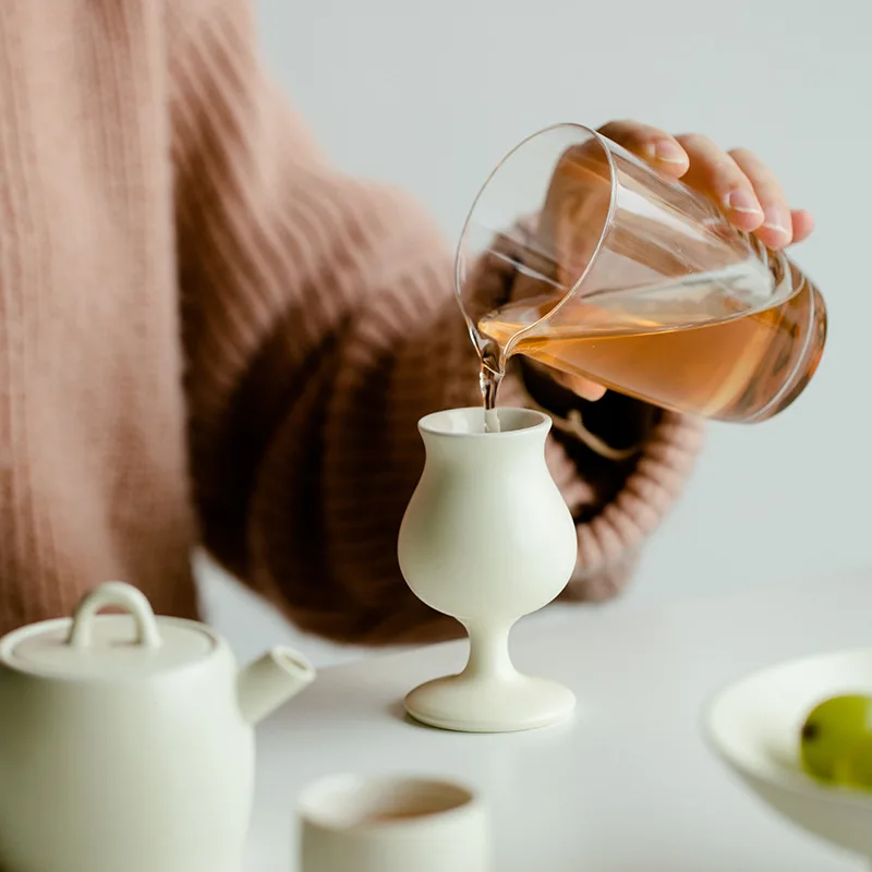 Japanese-style ins cream yellow high-legged tea cup home kung fu teacup simple ceramic high-footed smelling single