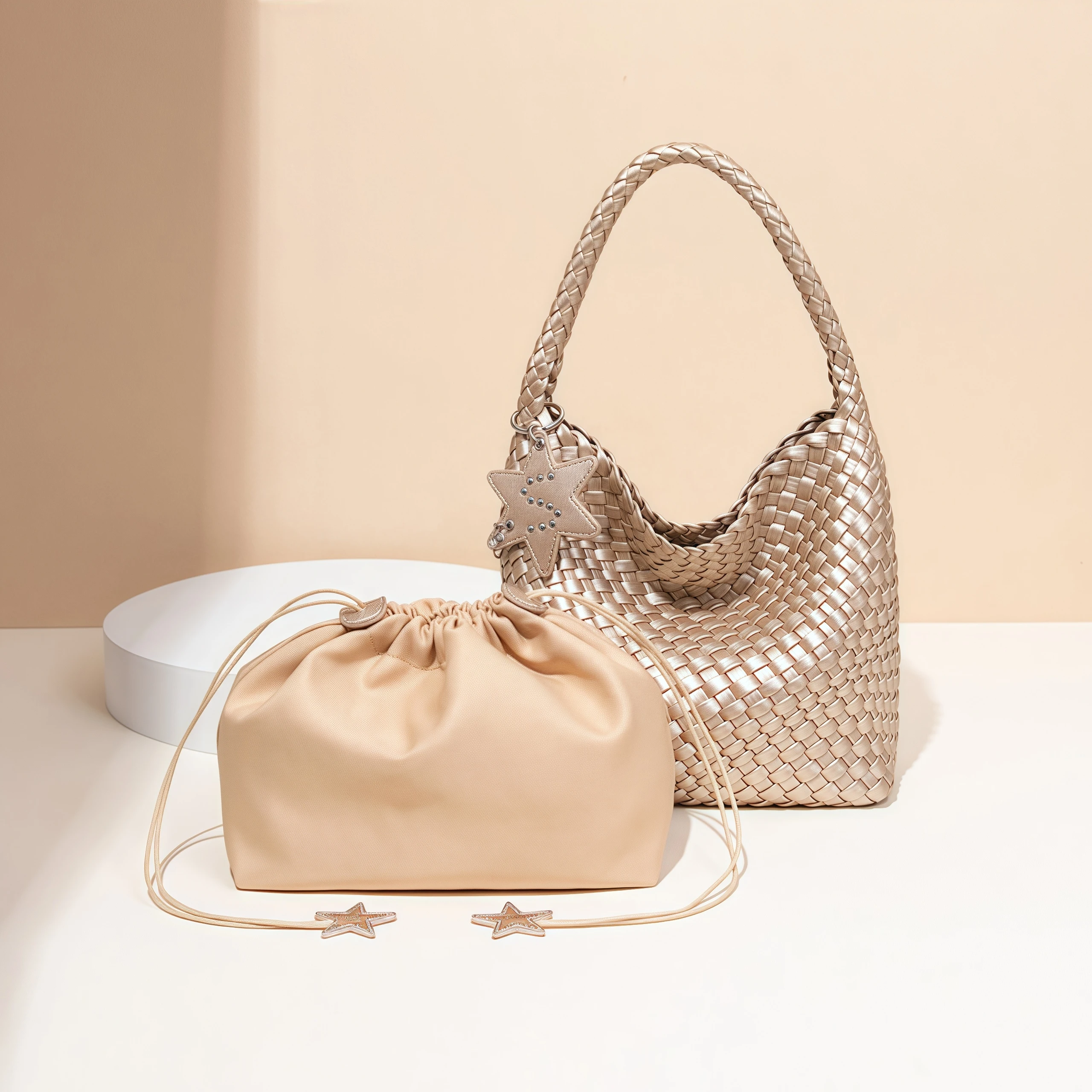 

Woven Leather Bags for Women Knitted Women Handbag Designer Shoulder Bucket Purse Handmade Fashion Tote Hobo Bag with Pouch