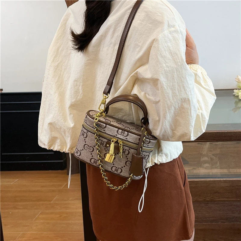 حقيبة حمل فريدة من نوعها راقية للنساء الأنيقات مع أزياء باريس الكلاسيكية وتفاصيل الحروف #5