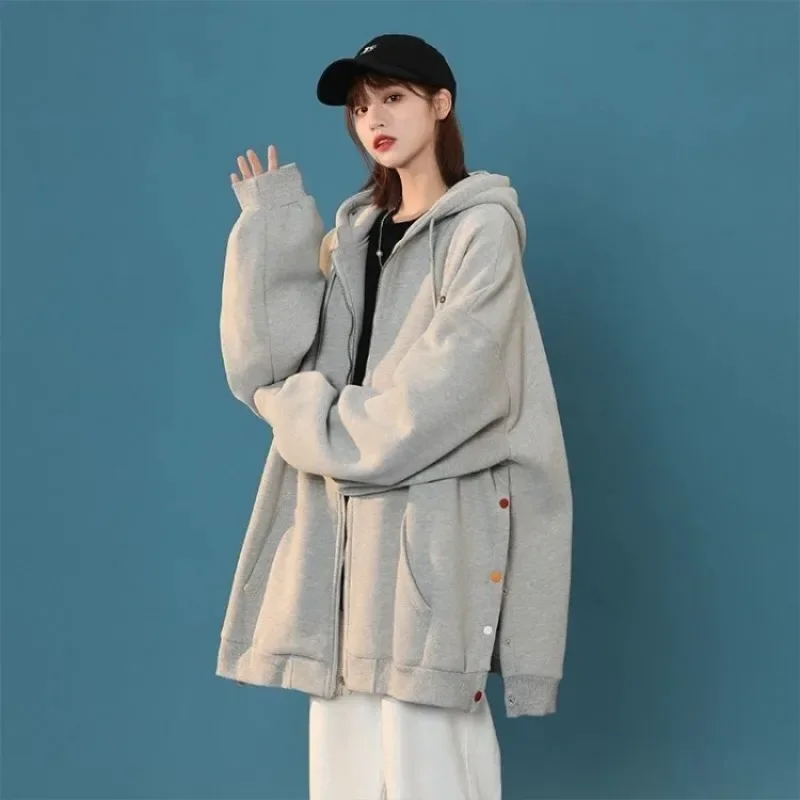 Button with Zipper Woman Hooded Tops Dropshiping Sport Korean Streetwear Y2k Novelty Kpop Essential Hoodies Sweatshirt for Women