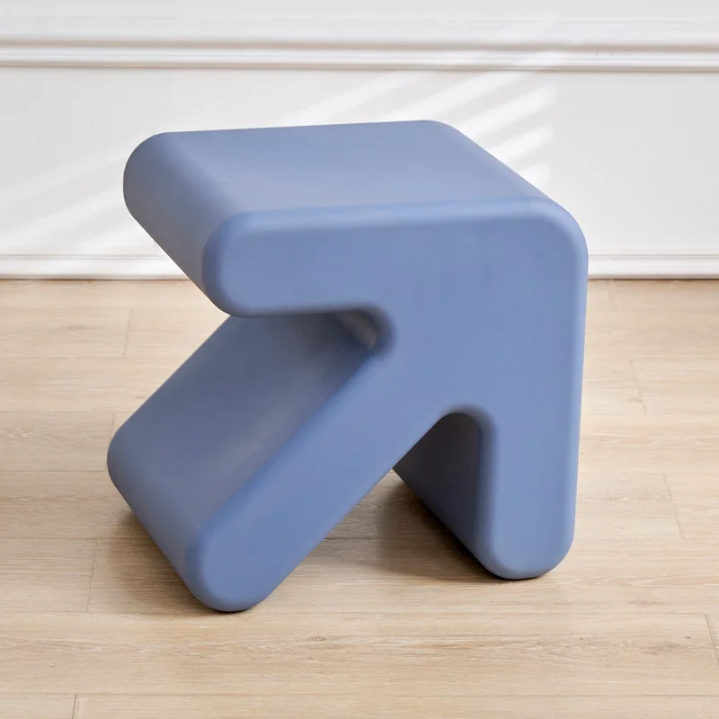 

#Attractive Design Arrow Shape PE Customize Color Living Room Chair Accent Chair Plastic Chair for Home