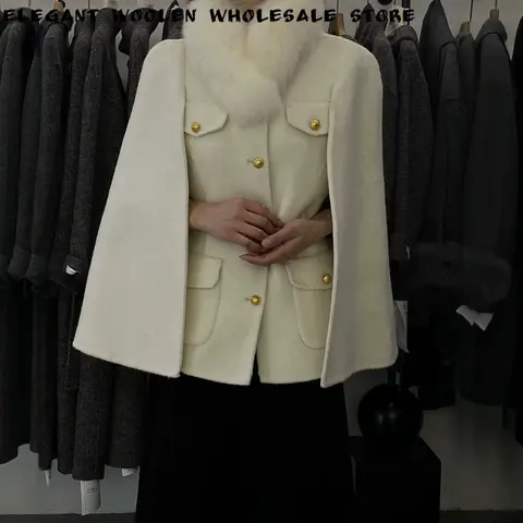 Women's Cropped Wool Blends Coat Women's Jacket with Fur Collar  Ultra Warm Button Closure Street Style Premium for Evening Wear