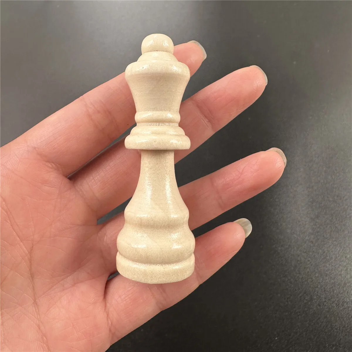 Chess International Chess Pieces 3-inch New Advanced Solid Wood Chess Set with 32 Chess Pieces for Desktop Entertainment Games