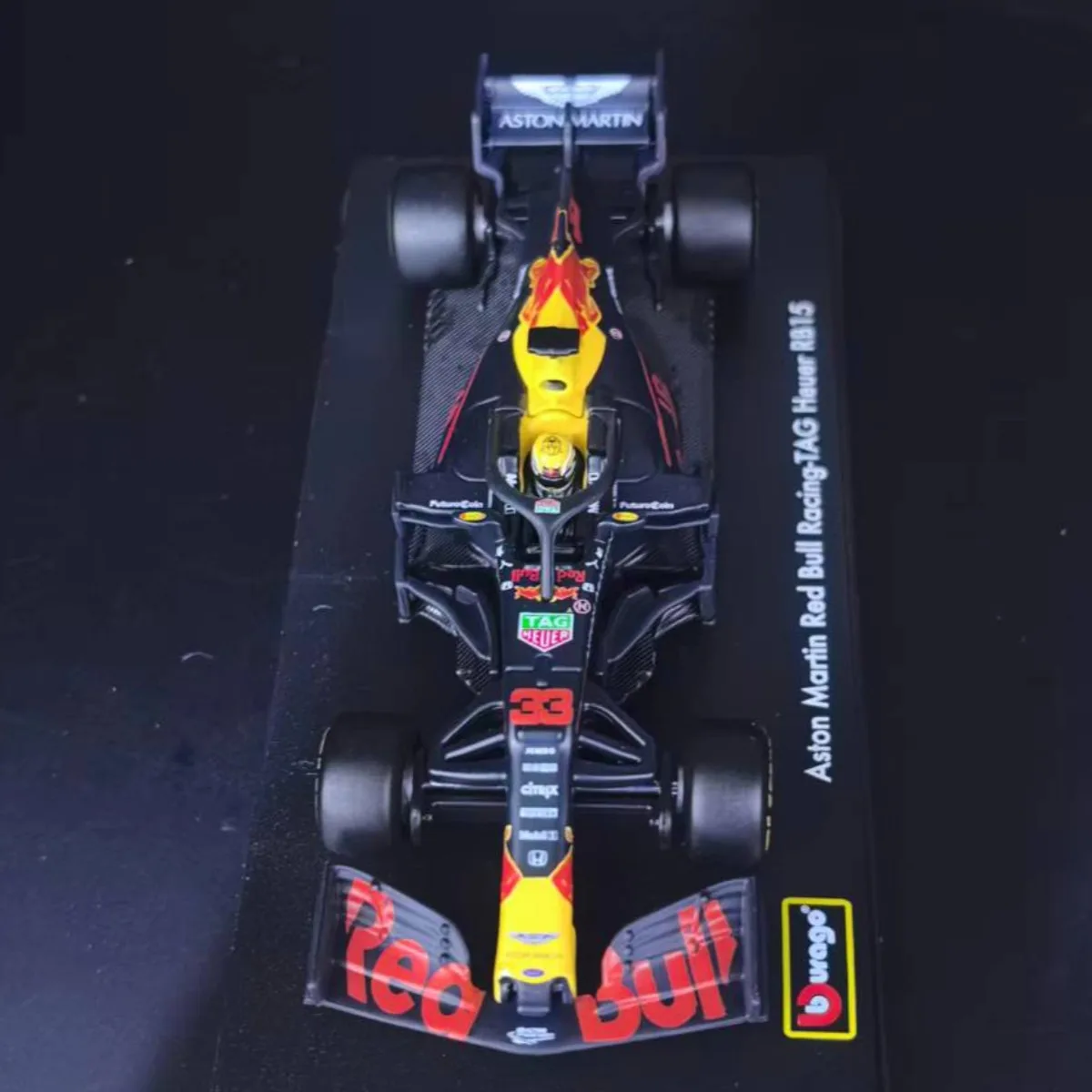 Bburago RedBull RB15 limitado # Modelo de coche 33 Max F1 con escaparate, escala 1:43, figura coleccionable en miniatura de carreras de Fórmula 1, juguete