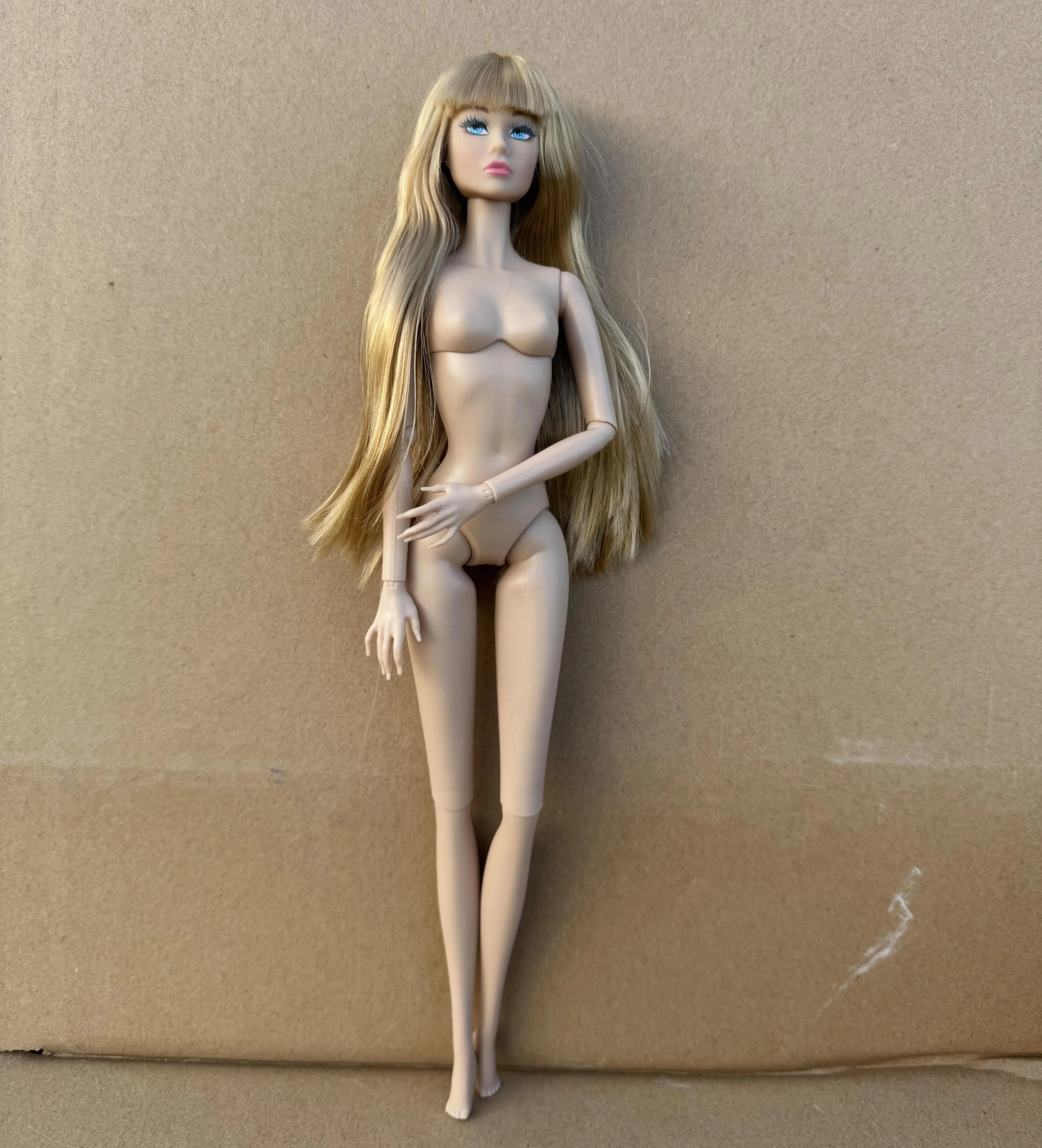 2025 Nieuwe 1/6 Mode PP Supermodel Pop Figuren 32 cm BJD Naakt Lichaam Speelgoed Meerdere Huidtinten Gewrichten Beweegbare Solide Collectible pop