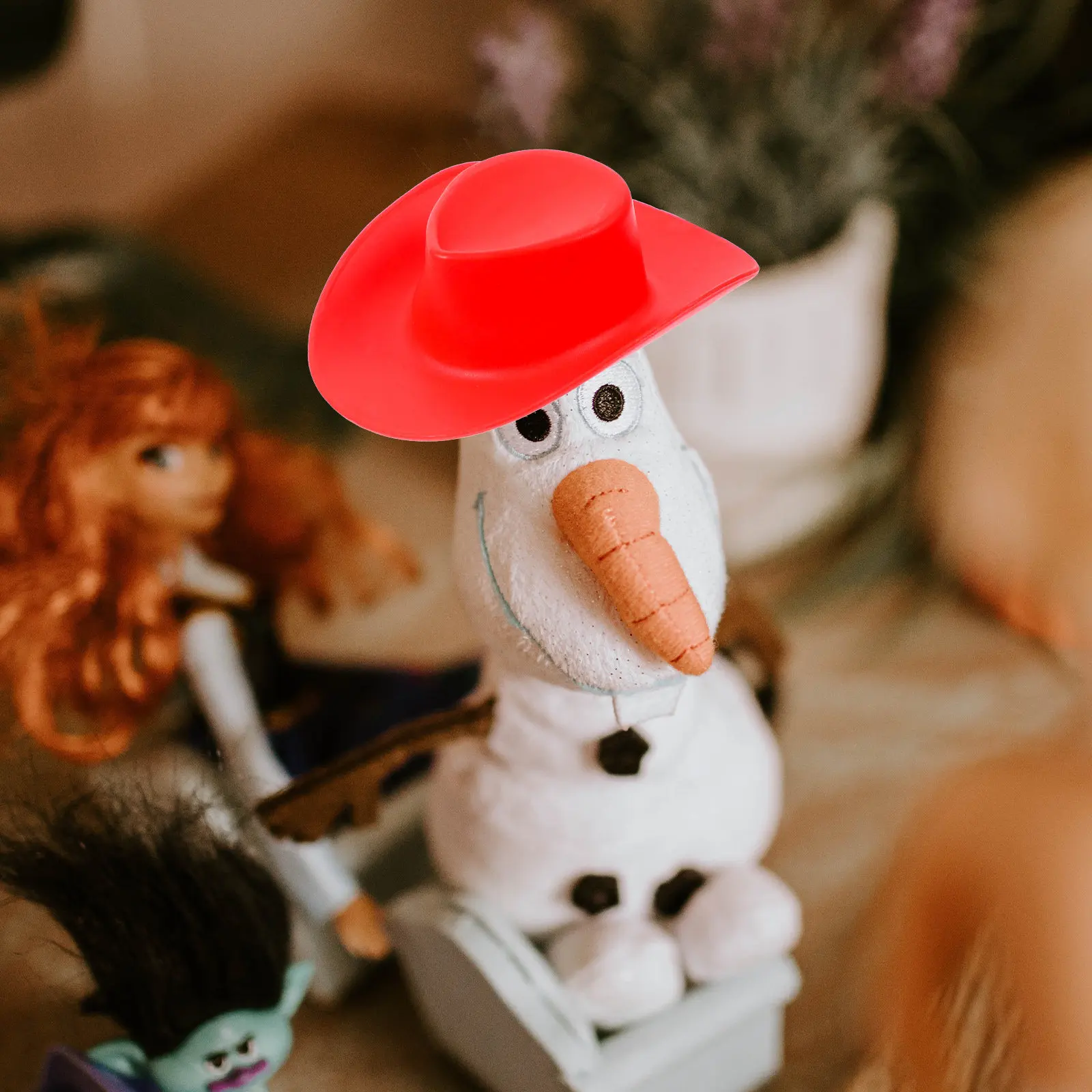 10Pcs Mini Cowboy Hats Plastic Lightweight Stable Small Western Hat Crafts Party Decorations Tiny Hats Dress Up Hat