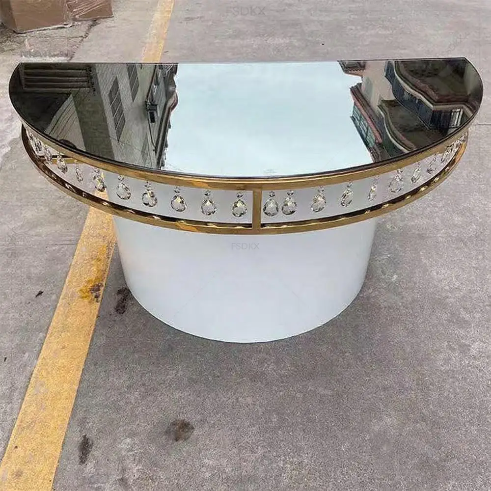 

Factory Direct Sales High Standard Customized Stainless Steel Dinning Table Glass Mirror Cake Table With Crystals With Hot Sale