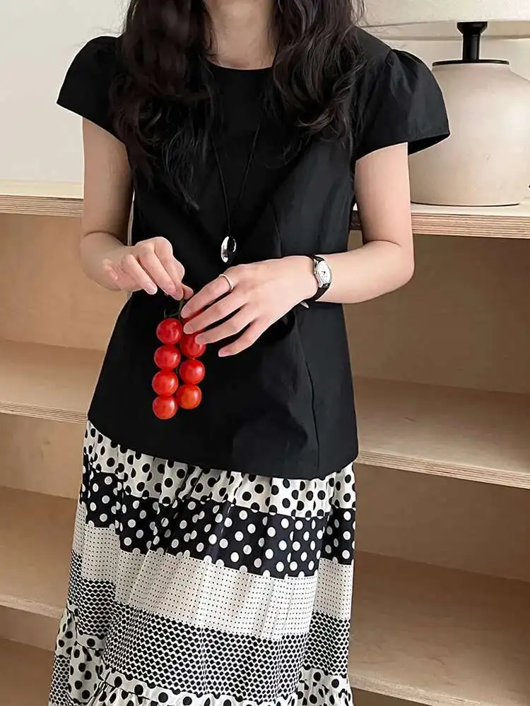 เอวยางยืดสูงสีดํา Dot พิมพ์ลาย A-Line กระโปรงครึ่งตัวผู้หญิงแฟชั่นฤดูใบไม้ผลิใหม่ฤดูใบไม้ร่วง