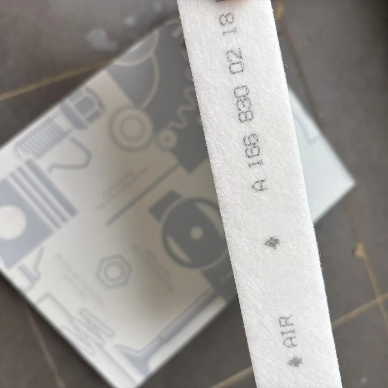 A1668300218 فلتر الهواء الداخلي الهواء ل BZ ML300 ML320 ML350 ML500 C180 C200 W166 X166 W205 S205 166 830 0218