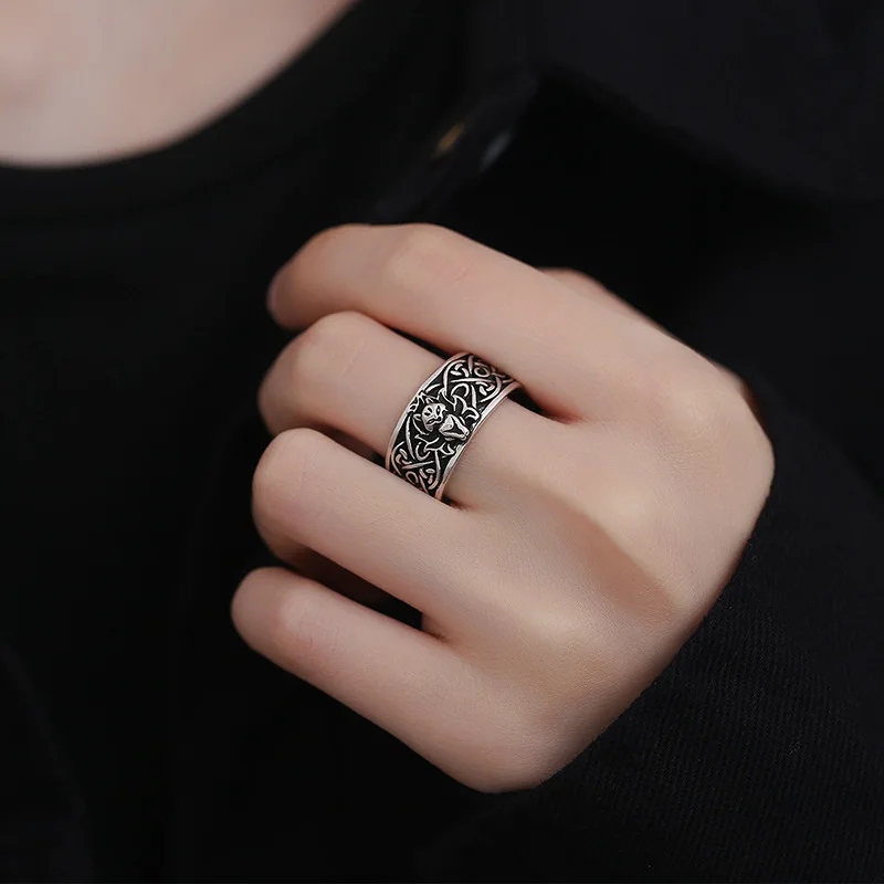 Fashion Personality Cartoon Nine-Tailed Fox Ring For Men And Women Thai Silver With Old Craftsmanship  Cold Style Simple Jewelry