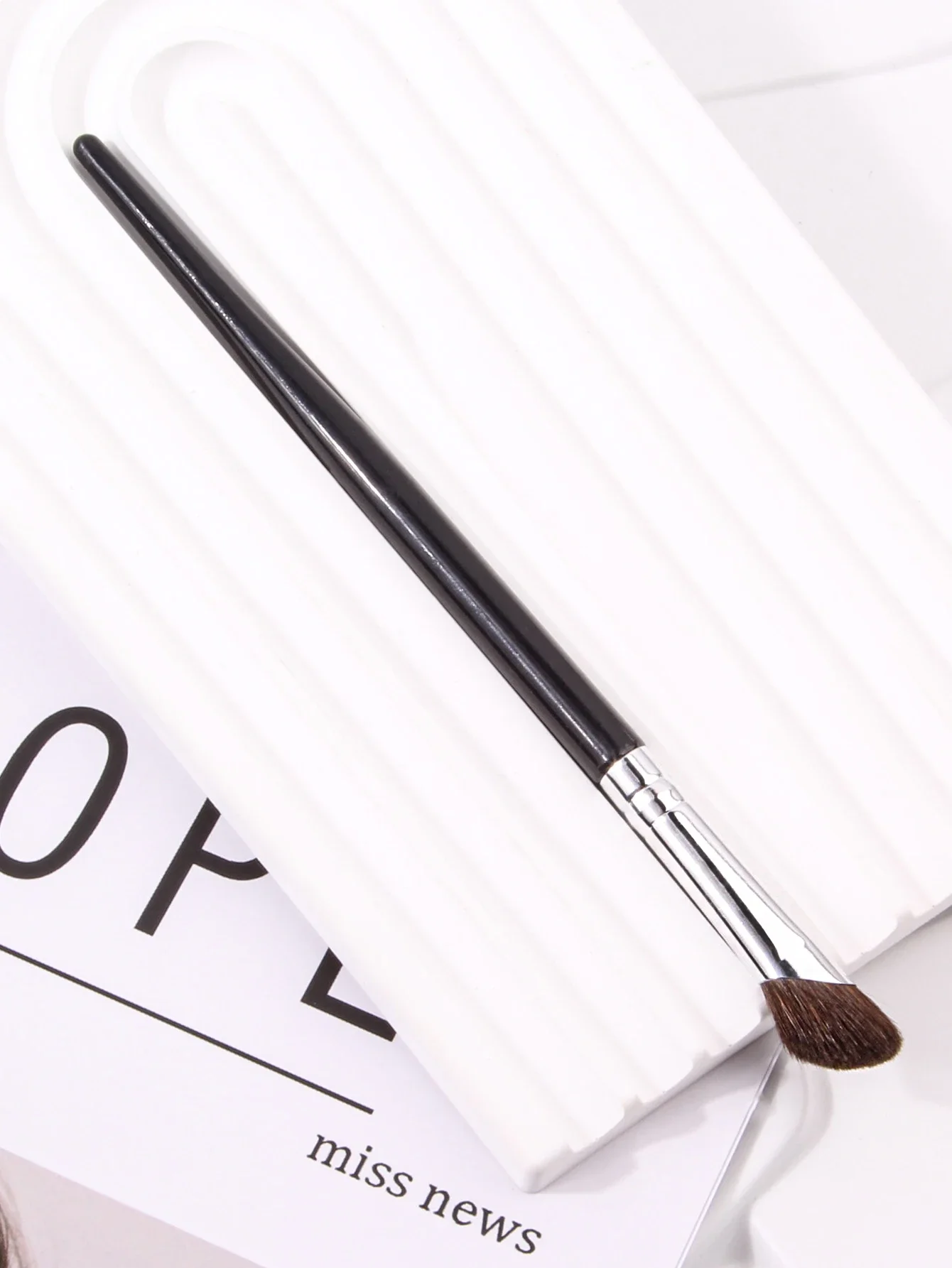 3D Nase Schatten Pinsel V Gesicht Kontur Make-Up Pinsel Weiches Haar Rouge Highlight Pulver Kosmetik Frauen Gesichts Schönheit Werkzeuge