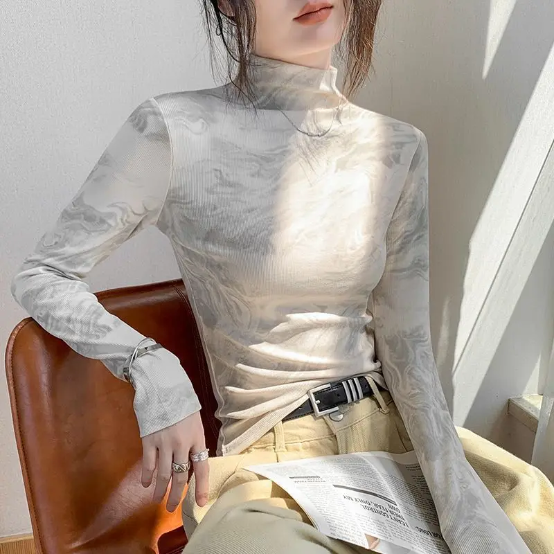 Women's Comfort Fleece Printed Ink Dye Semi-high Collar Long Sleeve Warm Underwear Top For Autumn And Winter