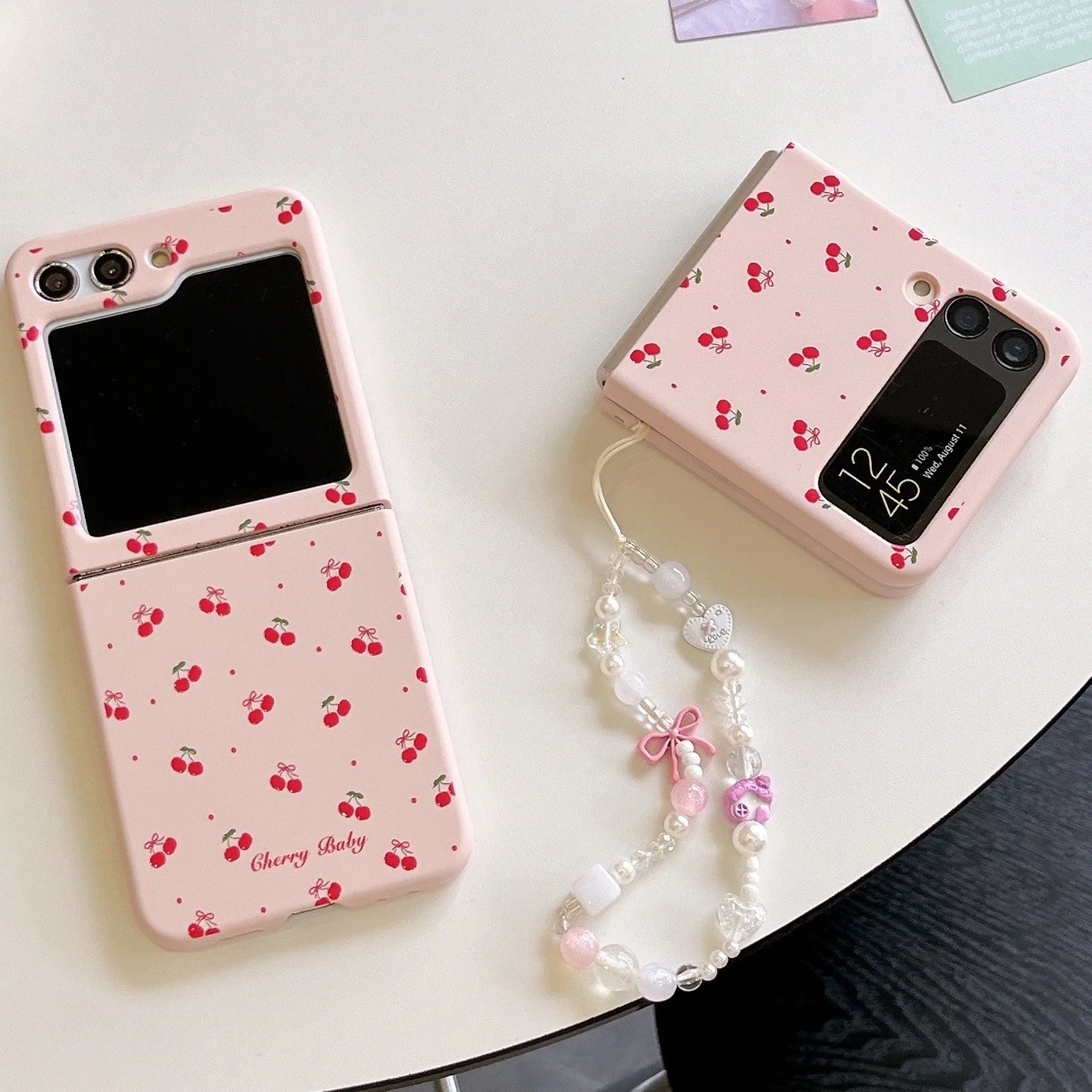 Cute Cherry Case For Samsung Galaxy Z Flip 7 6 Bracelet Cover For Samsung Z Flip 5 flip4 3 Skin Feeling Shockroof Phone Cases