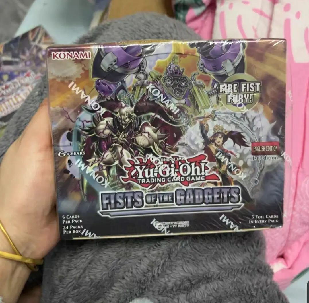 Yugioh KONAMI Duel Monsters TCG Fists Of The Gadgets FIGA Colección en Inglés 1ª Edición Caja Sellada de Sobres