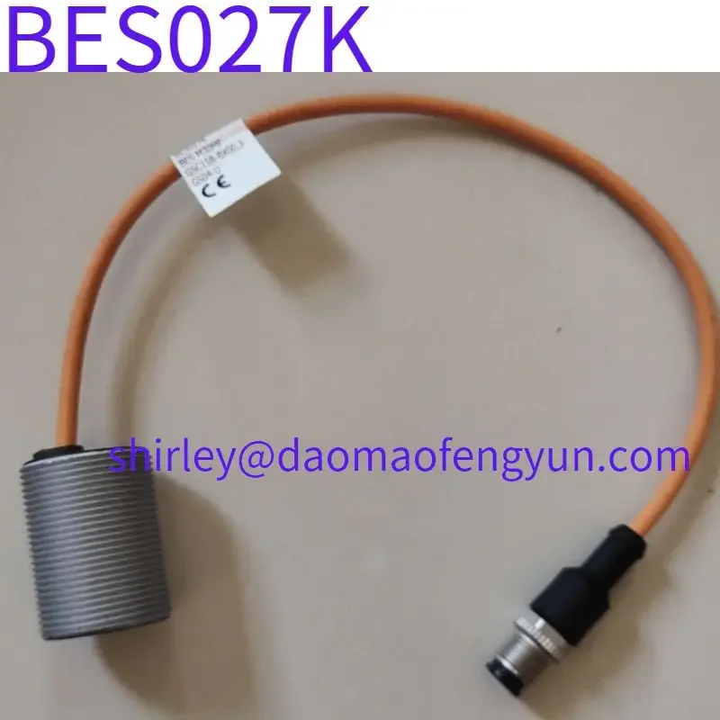 

Brand New Original BES027K BES M30MF-GSC15B-BX00,3-GS04-U sensor