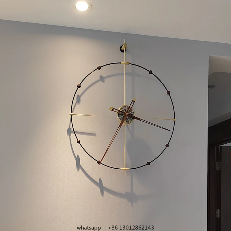 

Персонализированные минималистичные настенные часы для гостиной, креативные модные легкие роскошные часы