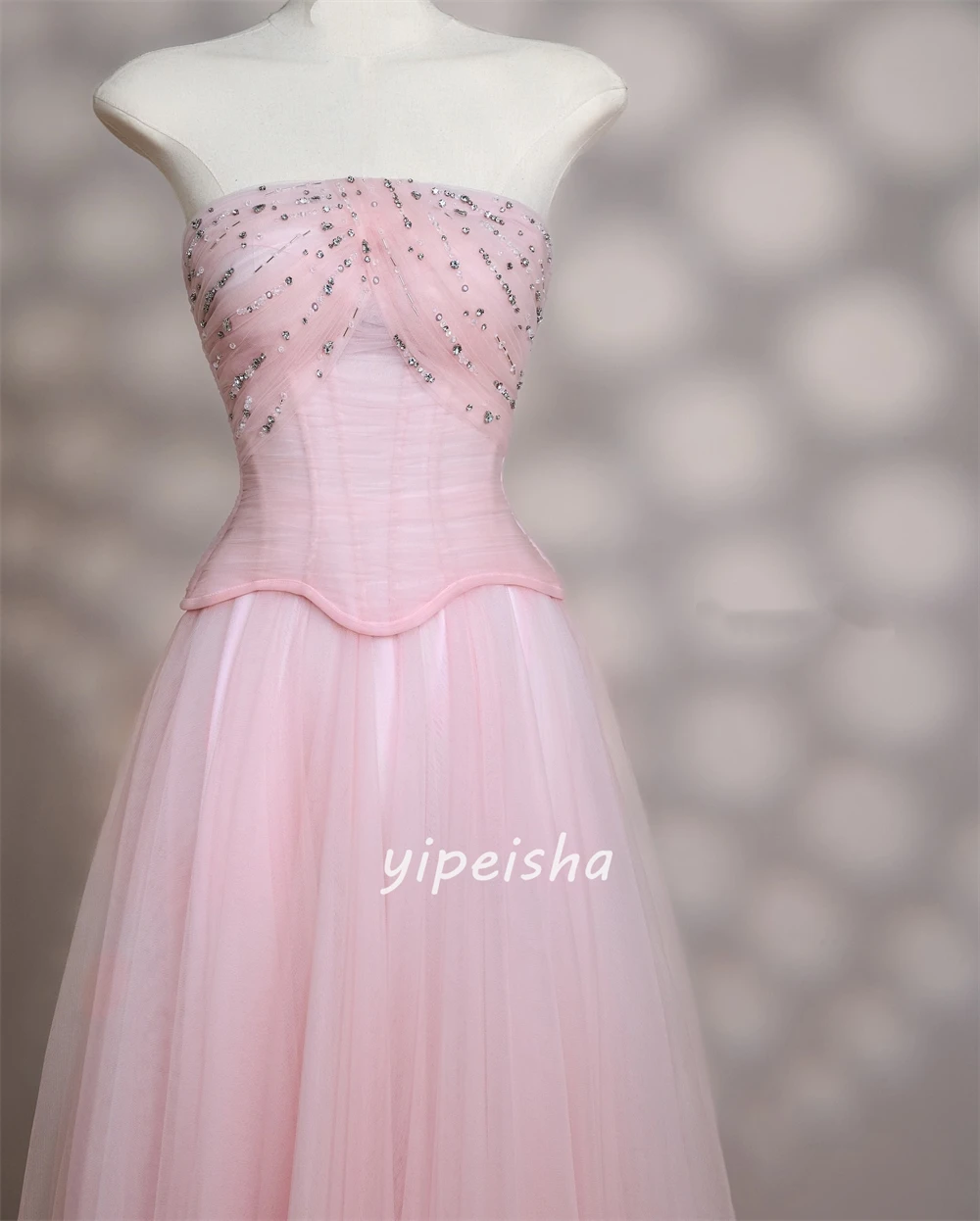 Индивидуальные высококачественные классические тюлевые стразы со складками трапециевидной формы, длинные платья без бретелек, платья для особых случаев на заказ, современный стиль, сексуальные