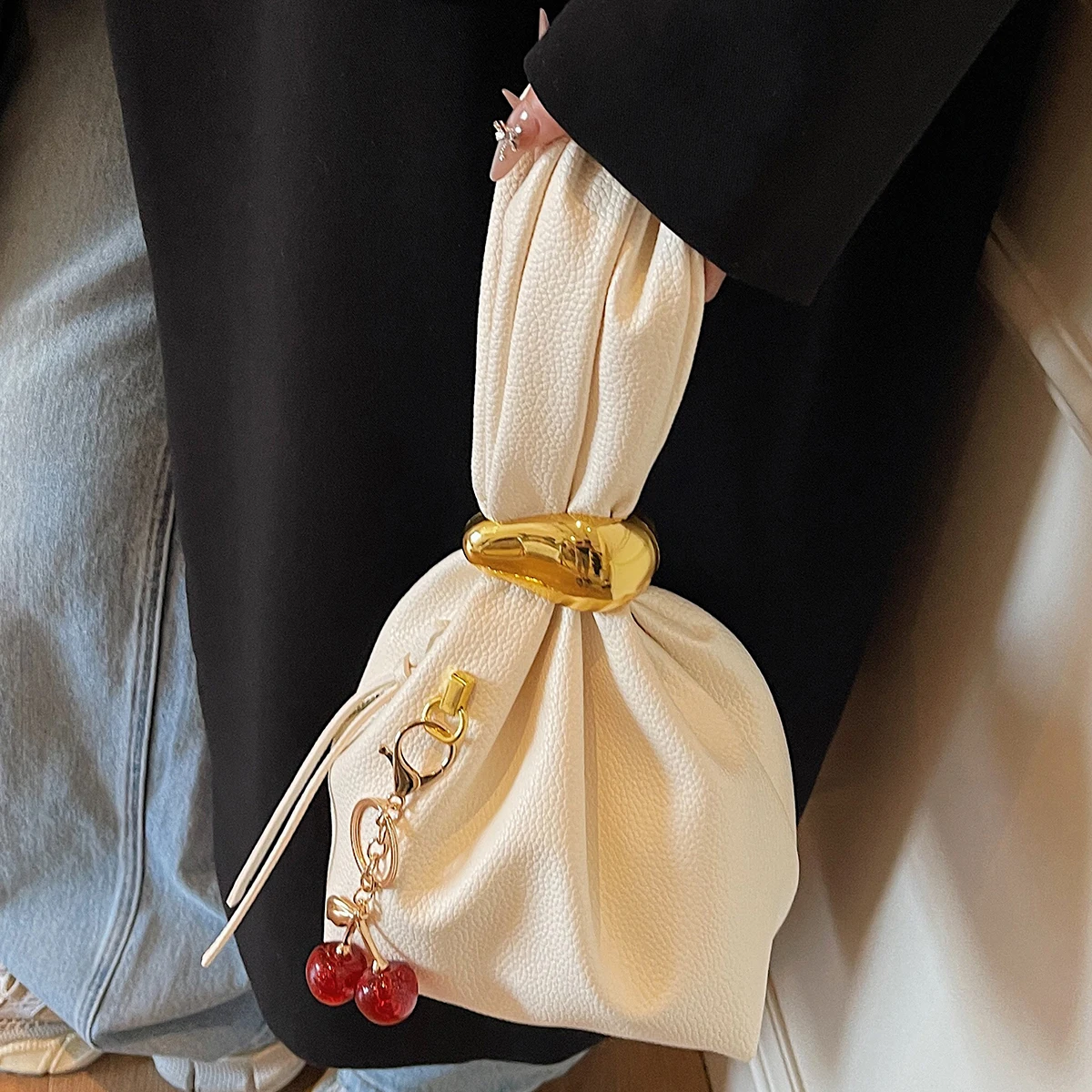 Fashion Pu Handle M… - image