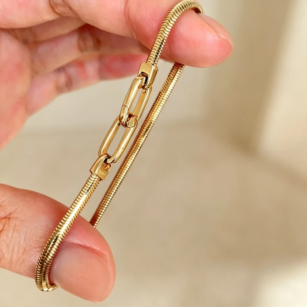 1pc Titanium Steel Snake Chain Bracelet for Women, Elegant Simple Hand Chain, Versatile Jewelry for Gift & Casual Outfit